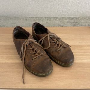 Dr Martens Wilbur in Brown Leather